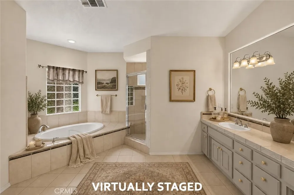 3077 Express Court Madera, CA 93637