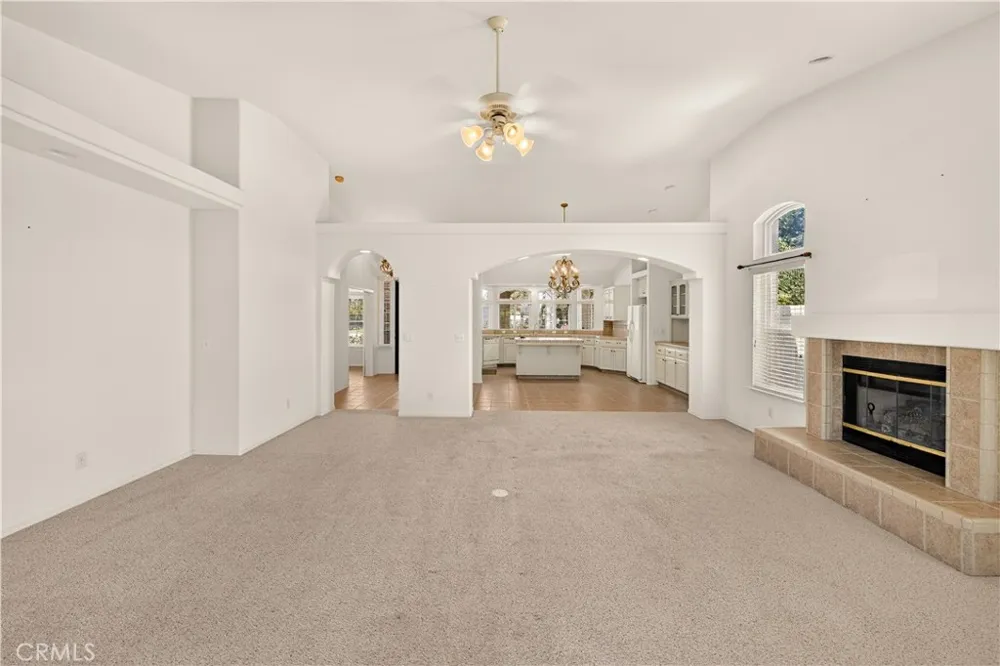 3077 Express Court Madera, CA 93637