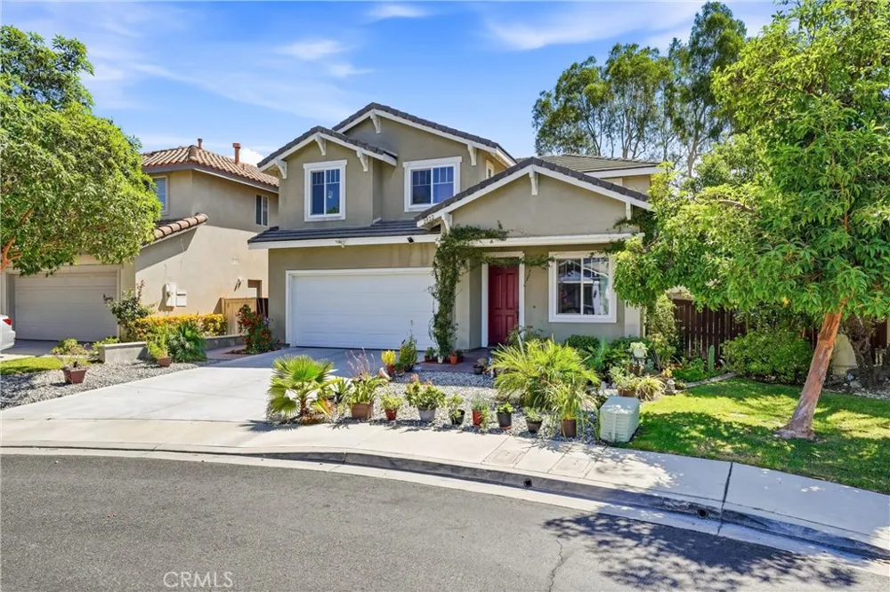 2822 Parksquare Pomona, CA 91767