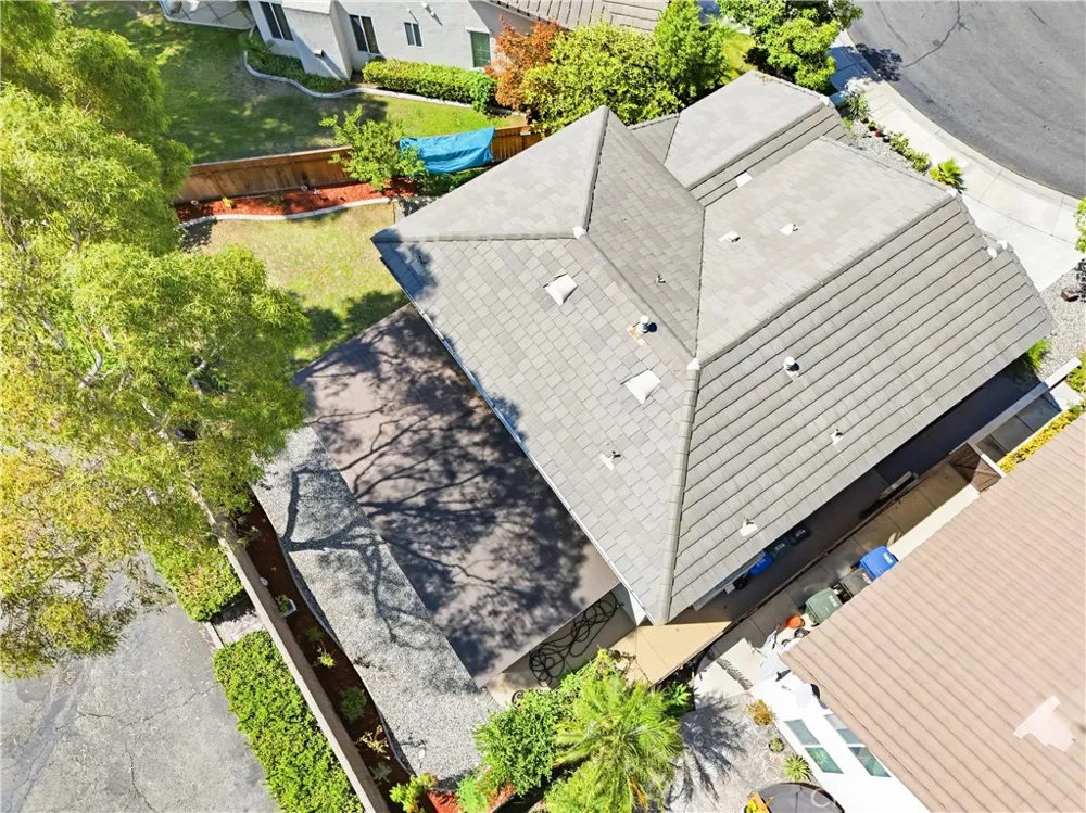 2822 Parksquare Pomona, CA 91767