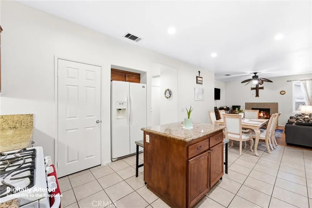2822 Parksquare Pomona, CA 91767