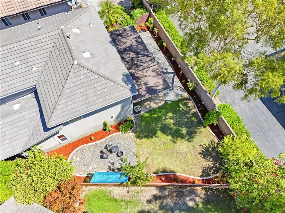 2822 Parksquare Pomona, CA 91767