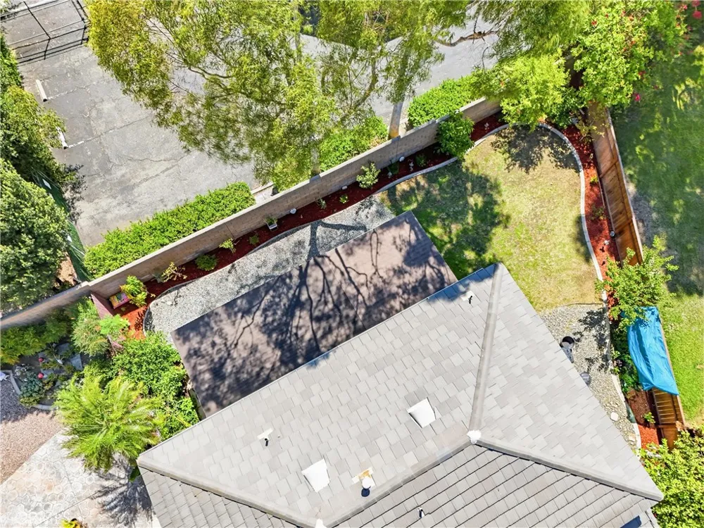 2822 Parksquare Pomona, CA 91767