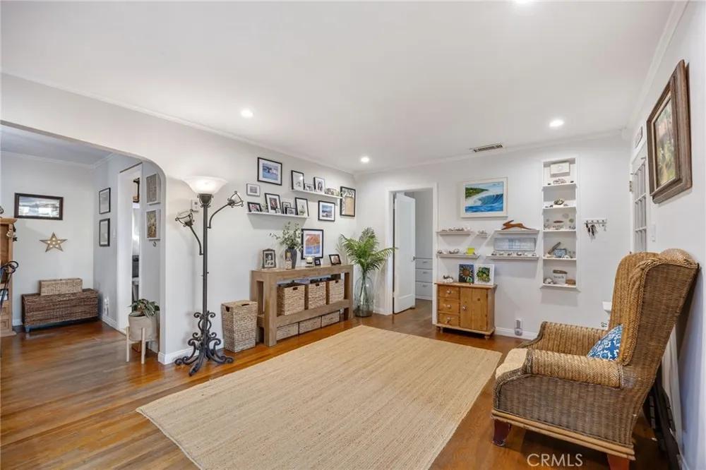 509 S Seaward Ventura, CA 93003