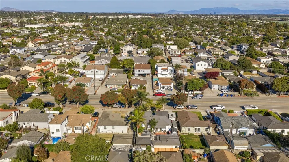 509 S Seaward Ventura, CA 93003
