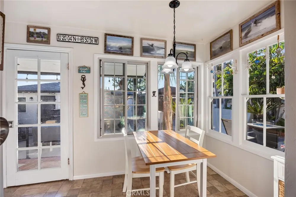 509 S Seaward Ventura, CA 93003