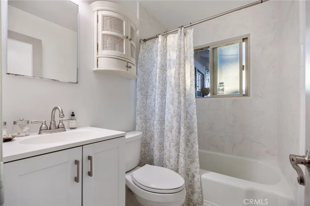 509 S Seaward Ventura, CA 93003