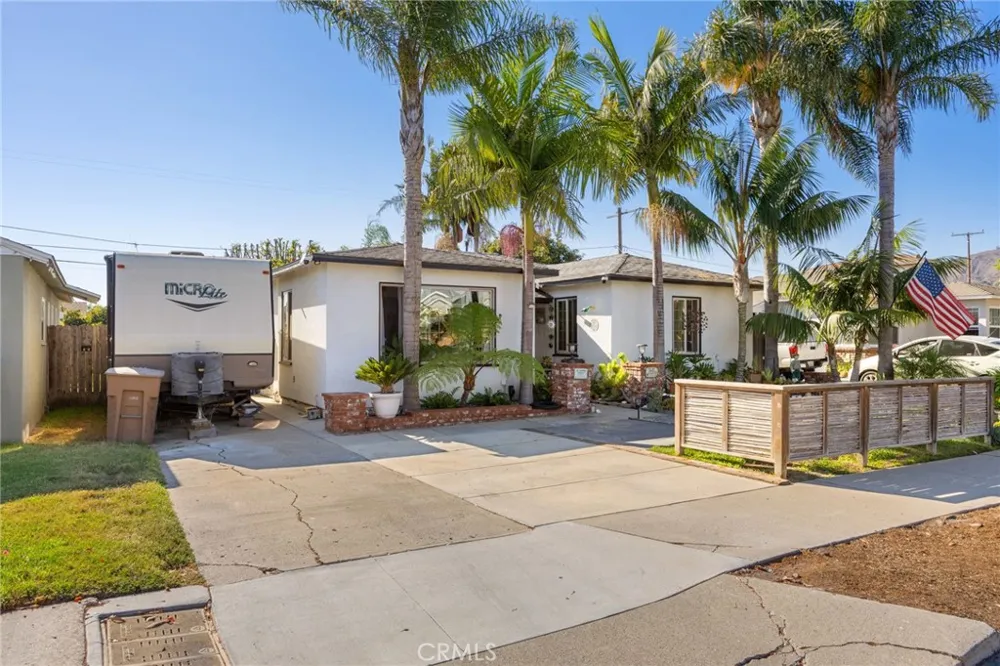 509 S Seaward Ventura, CA 93003