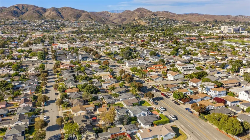 509 S Seaward Ventura, CA 93003