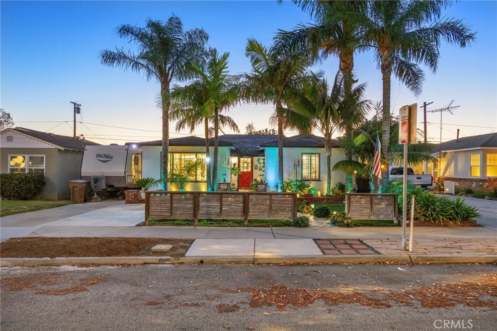 509 S Seaward Ventura, CA 93003