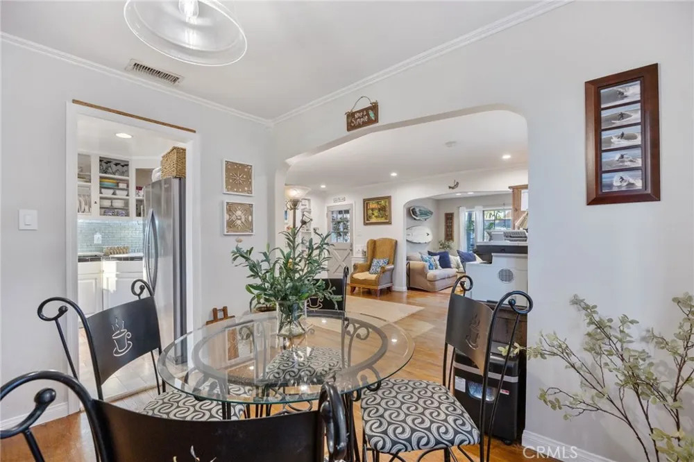 509 S Seaward Ventura, CA 93003
