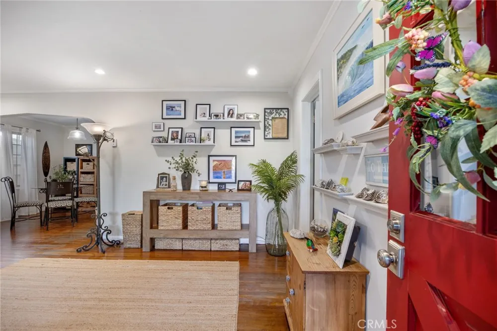 509 S Seaward Ventura, CA 93003