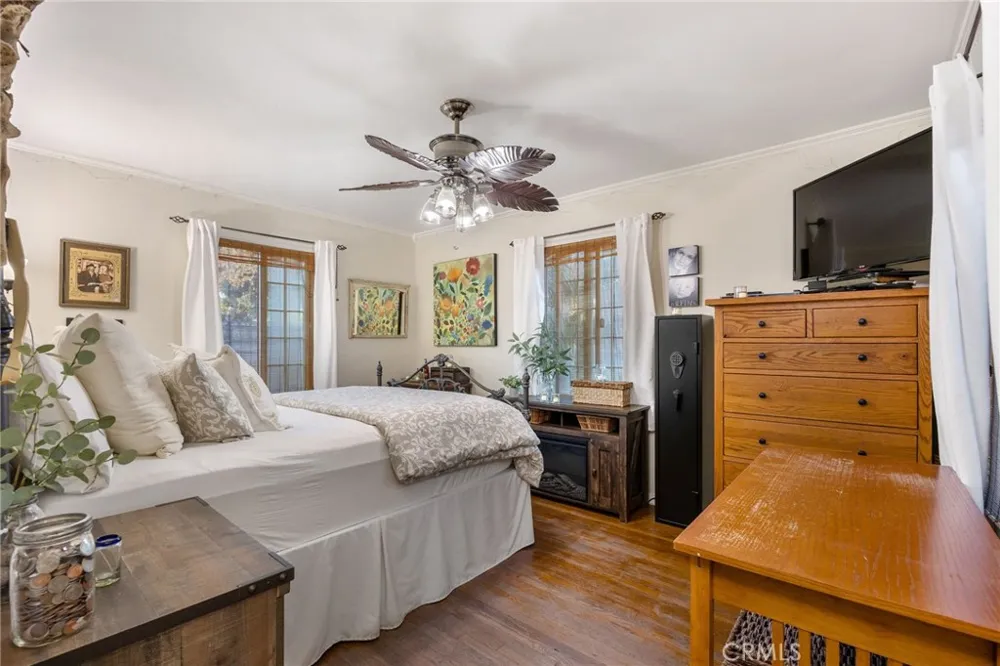 509 S Seaward Ventura, CA 93003