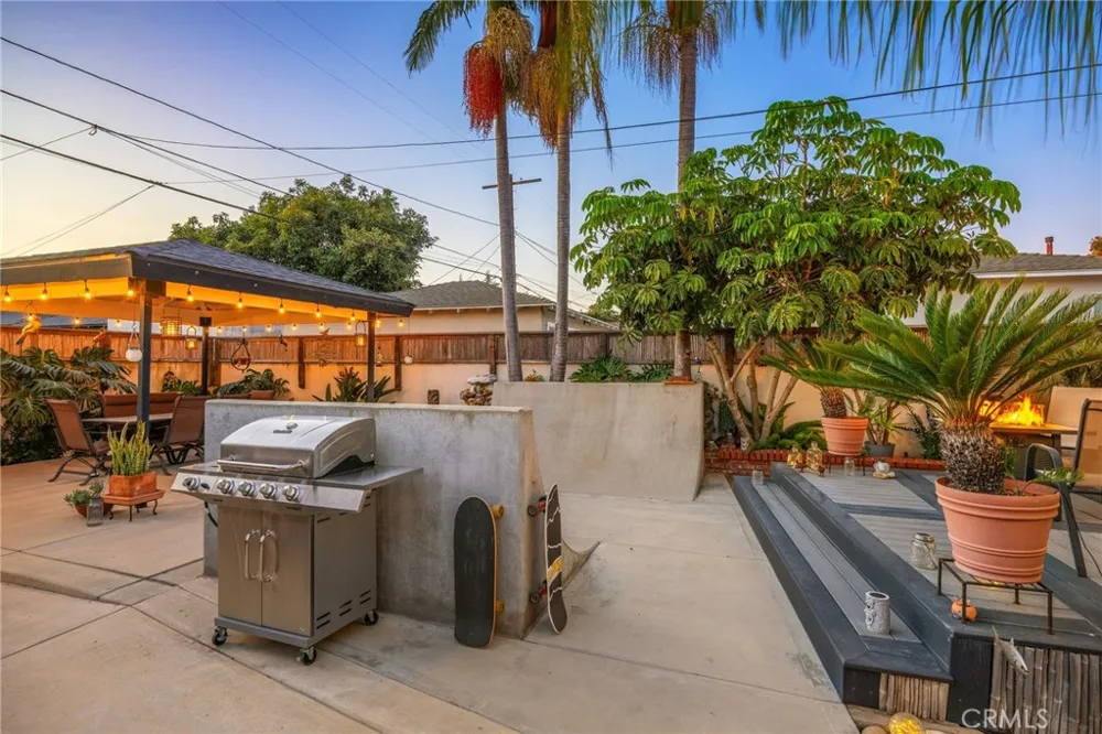 509 S Seaward Ventura, CA 93003