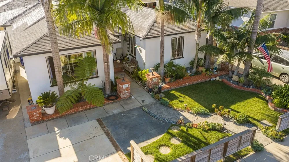 509 S Seaward Ventura, CA 93003