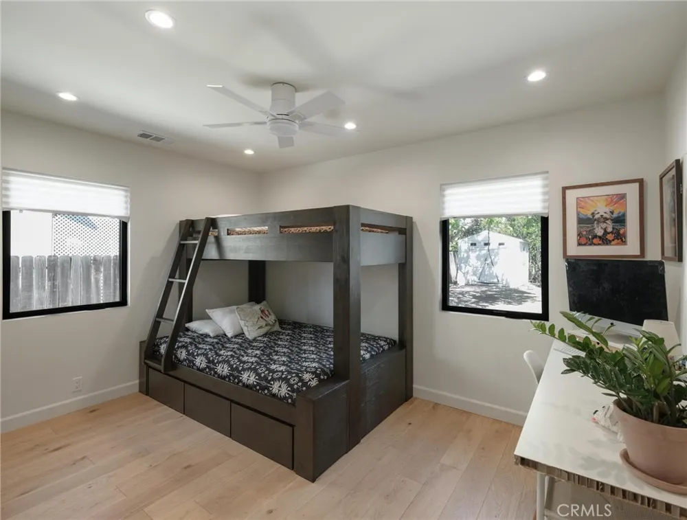 15628 Yukon Lawndale, CA 90260