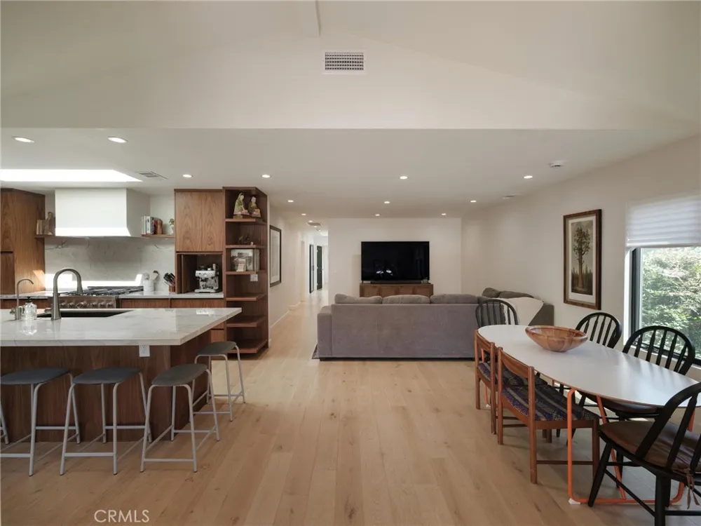 15628 Yukon Lawndale, CA 90260