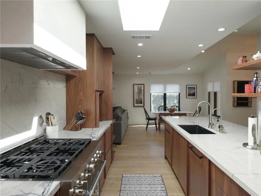 15628 Yukon Lawndale, CA 90260