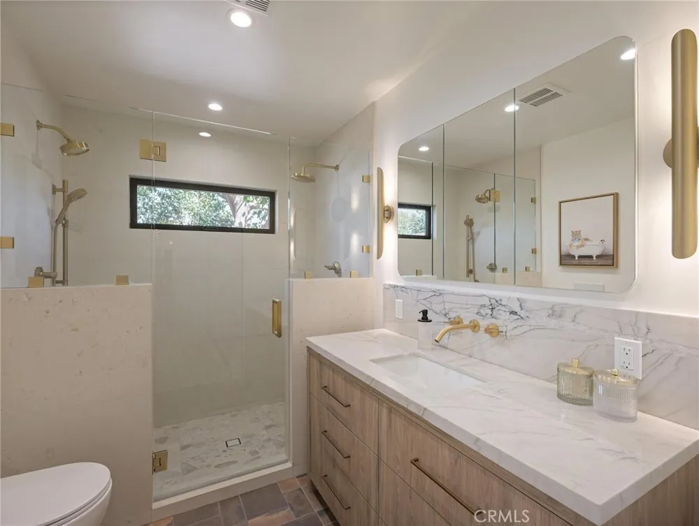 15628 Yukon Lawndale, CA 90260