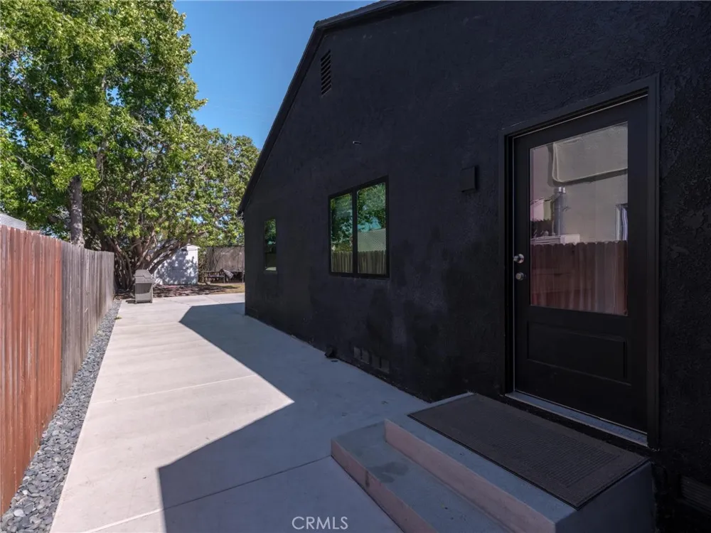 15628 Yukon Lawndale, CA 90260