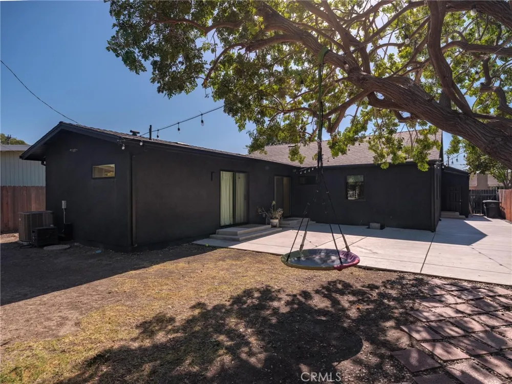 15628 Yukon Lawndale, CA 90260