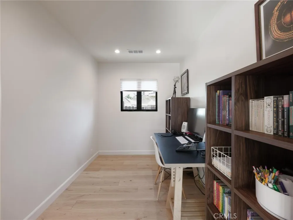 15628 Yukon Lawndale, CA 90260