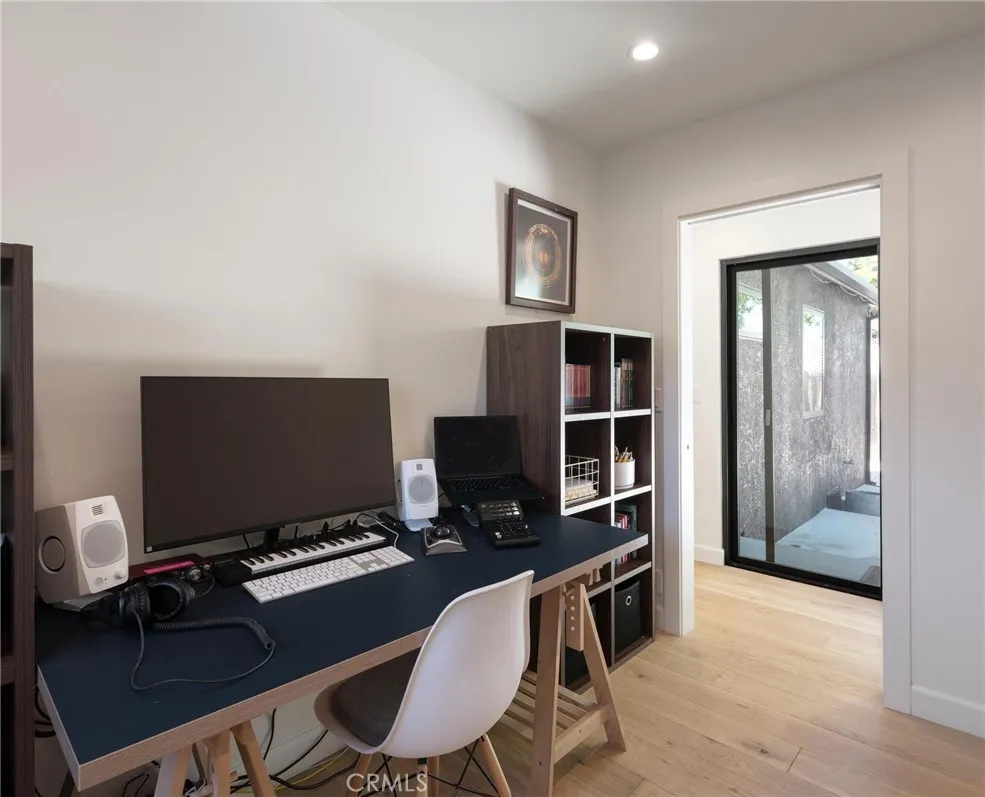 15628 Yukon Lawndale, CA 90260