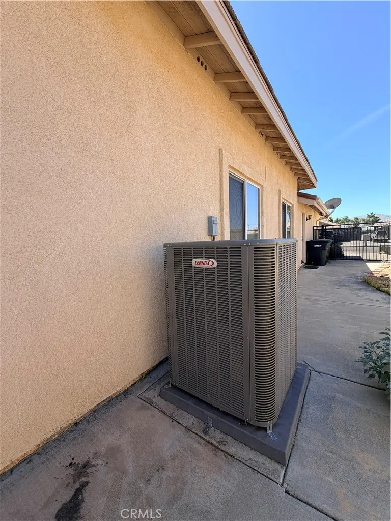 4892 Merlyn Street Hemet, CA 92544