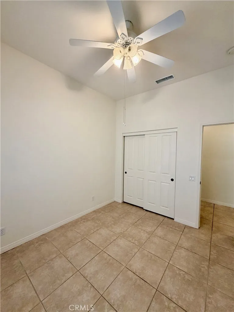 4892 Merlyn Street Hemet, CA 92544