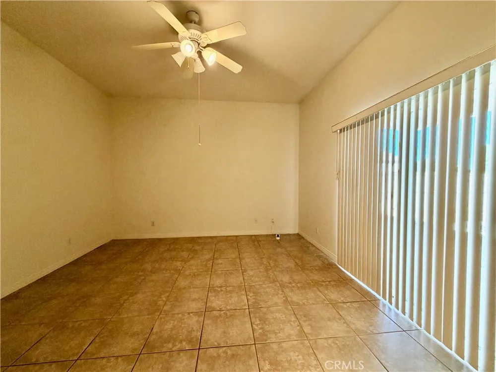 4892 Merlyn Street Hemet, CA 92544