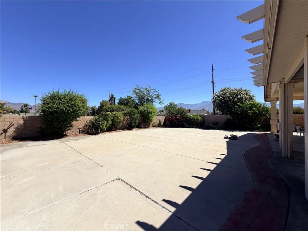 4892 Merlyn Street Hemet, CA 92544