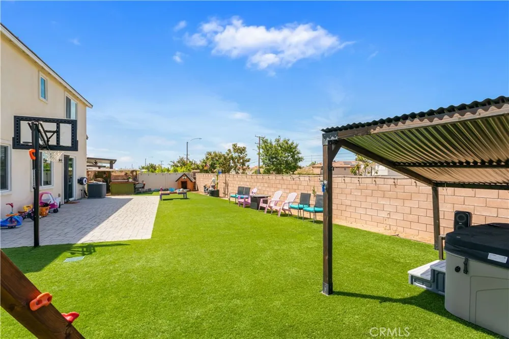 15503 Crusader Moreno Valley, CA 92551