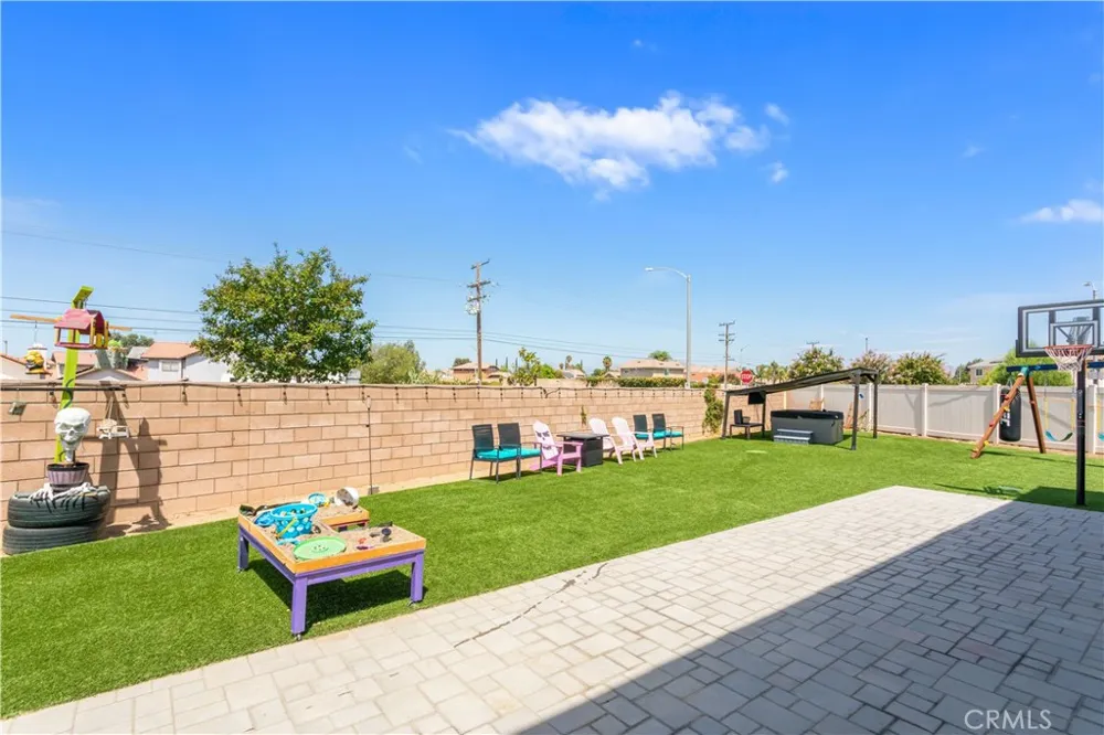 15503 Crusader Moreno Valley, CA 92551