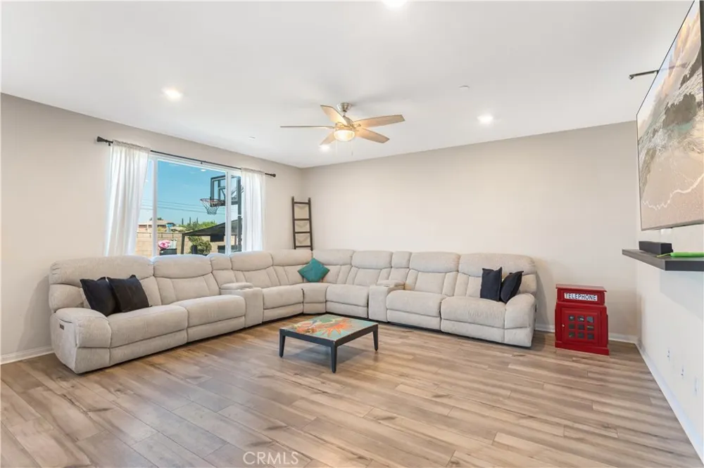 15503 Crusader Moreno Valley, CA 92551