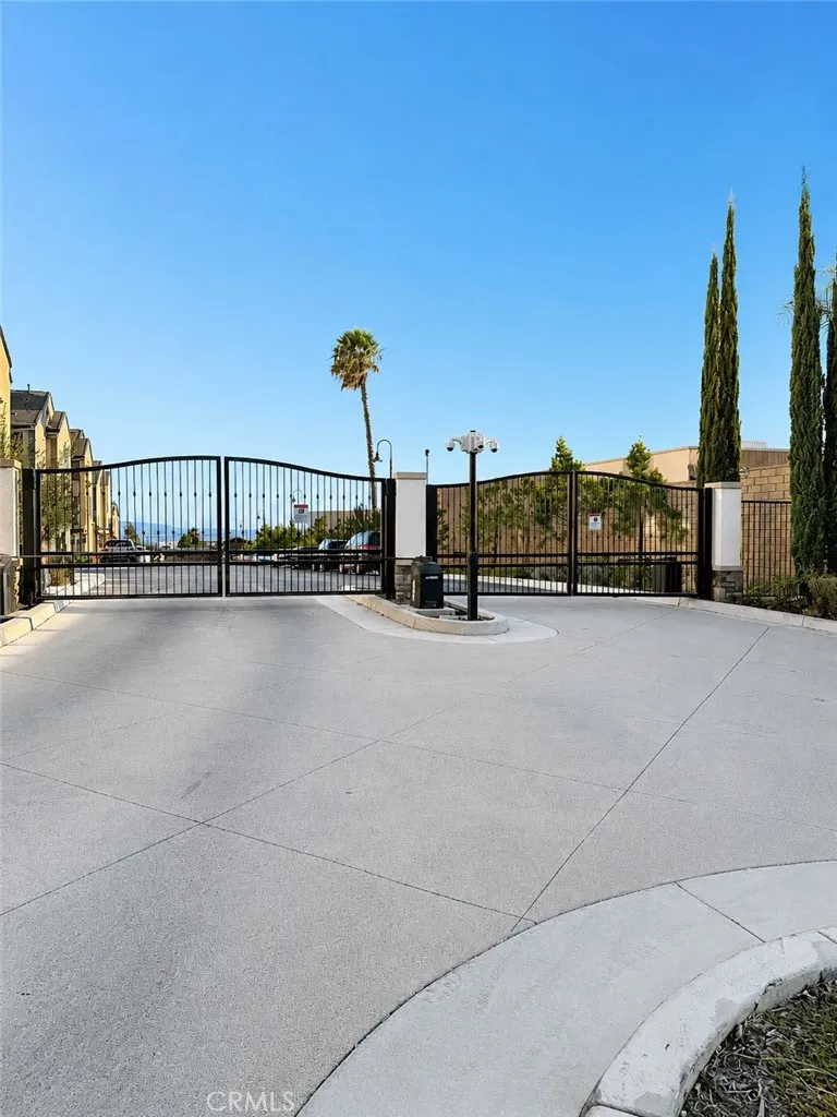 2150 Willow Wisp Upland, CA 91786