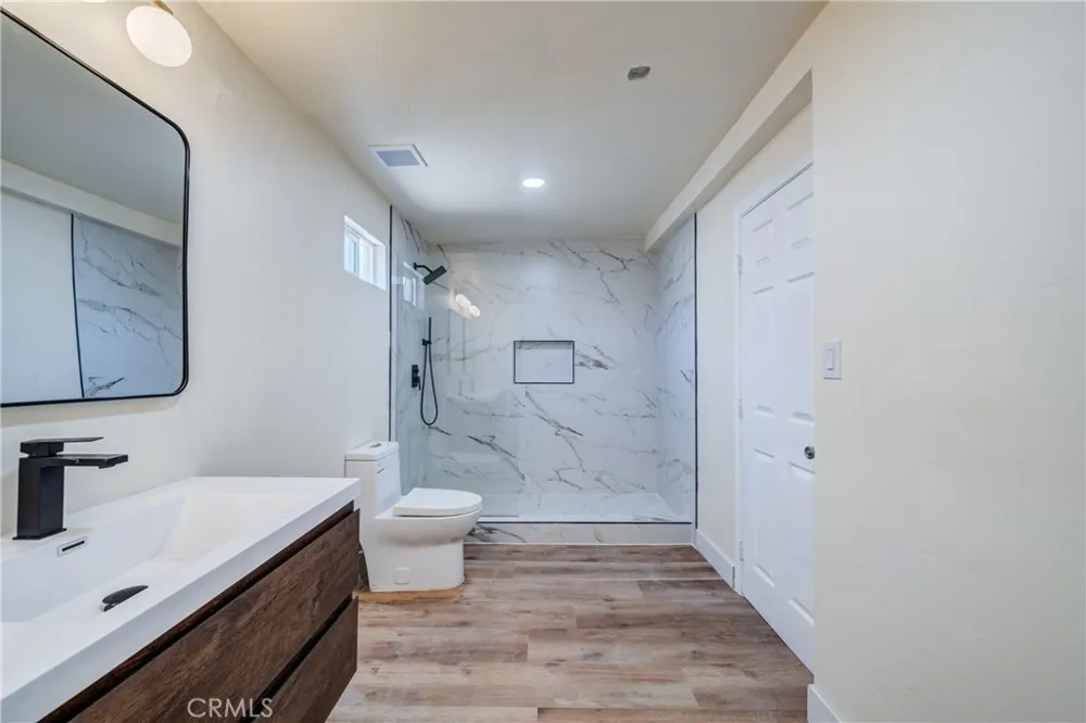 902 S Hope Ontario, CA 91761