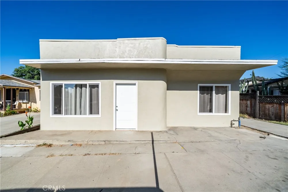 902 S Hope Ontario, CA 91761