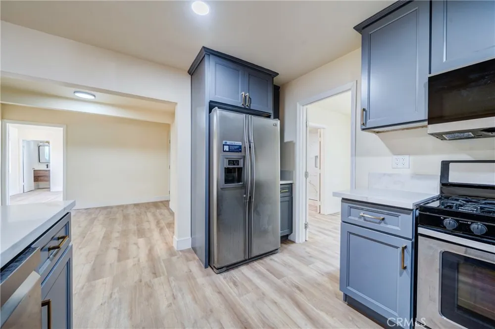 902 S Hope Ontario, CA 91761
