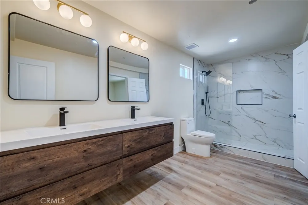 902 S Hope Ontario, CA 91761