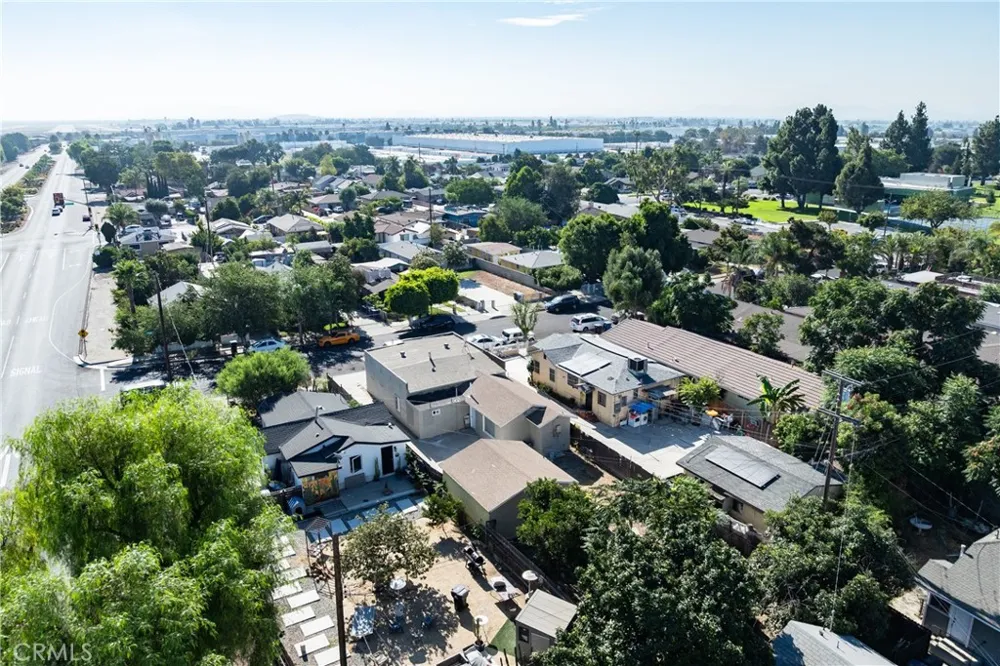 902 S Hope Ontario, CA 91761