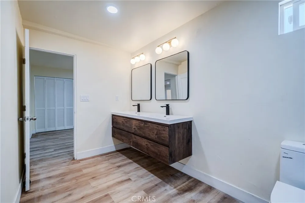 902 S Hope Ontario, CA 91761