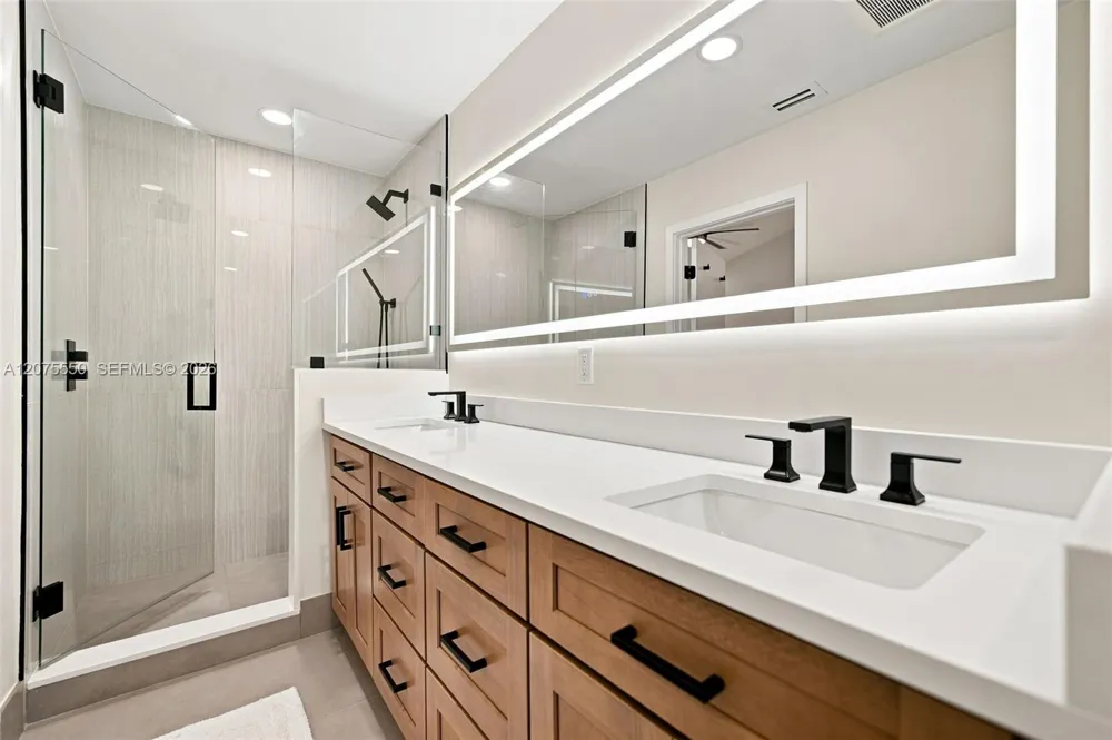 355 SW 121st Ave #355 Pembroke Pines, FL 33025