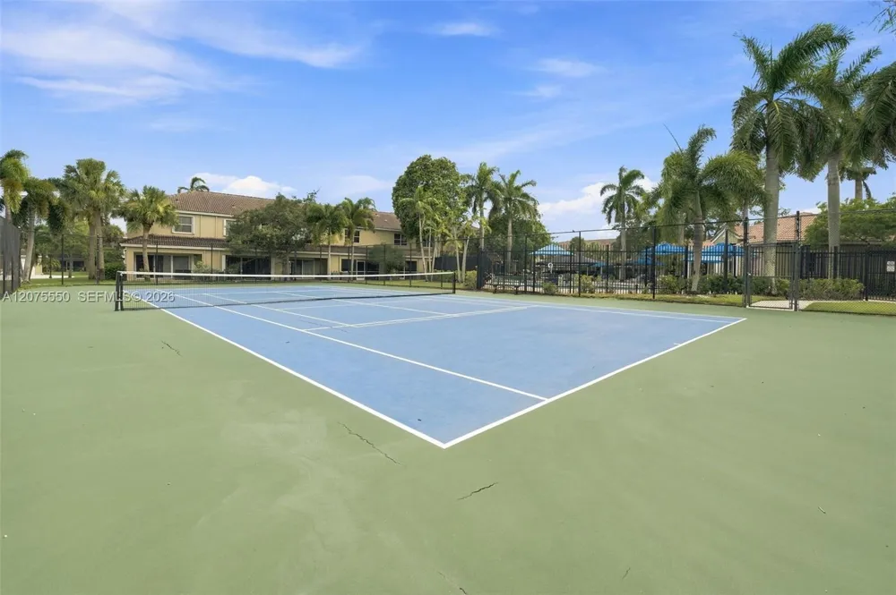 355 SW 121st Ave #355 Pembroke Pines, FL 33025