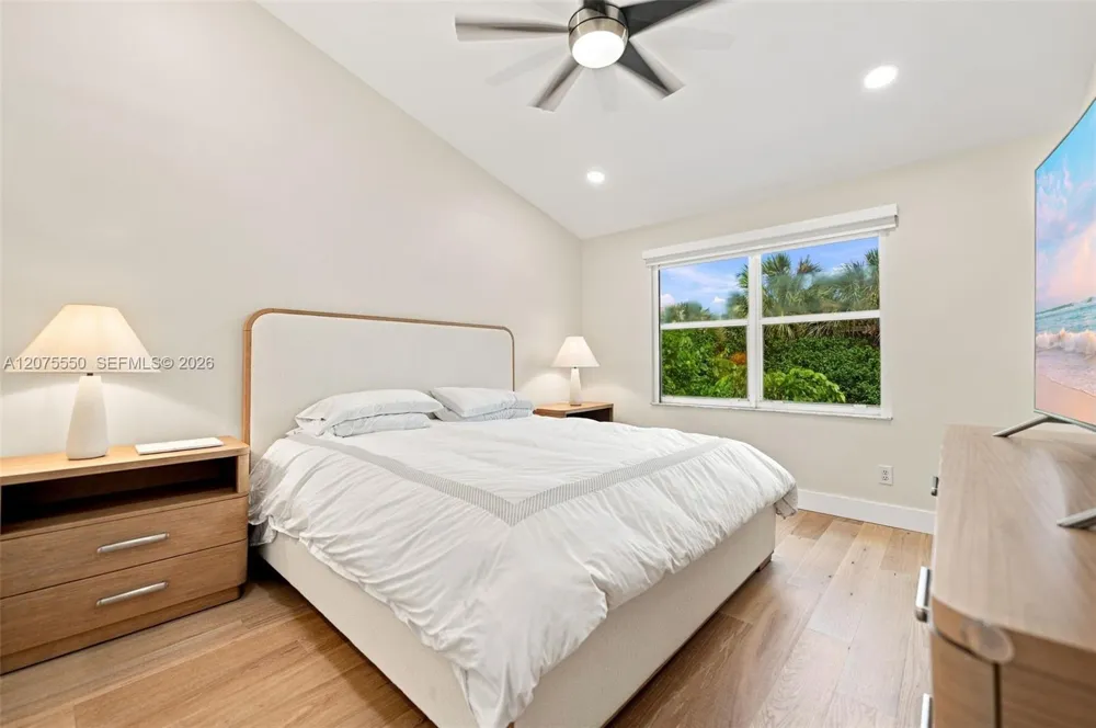 355 SW 121st Ave #355 Pembroke Pines, FL 33025