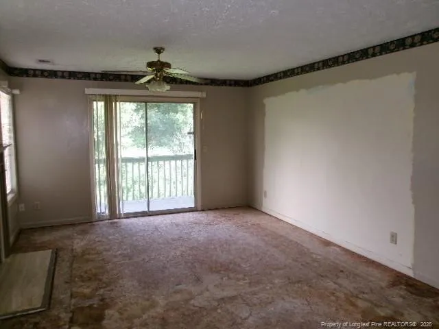 942 Stewarts Creek Drive #1 Fayetteville, NC 28314