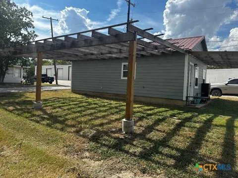 1607 St Joseph #B