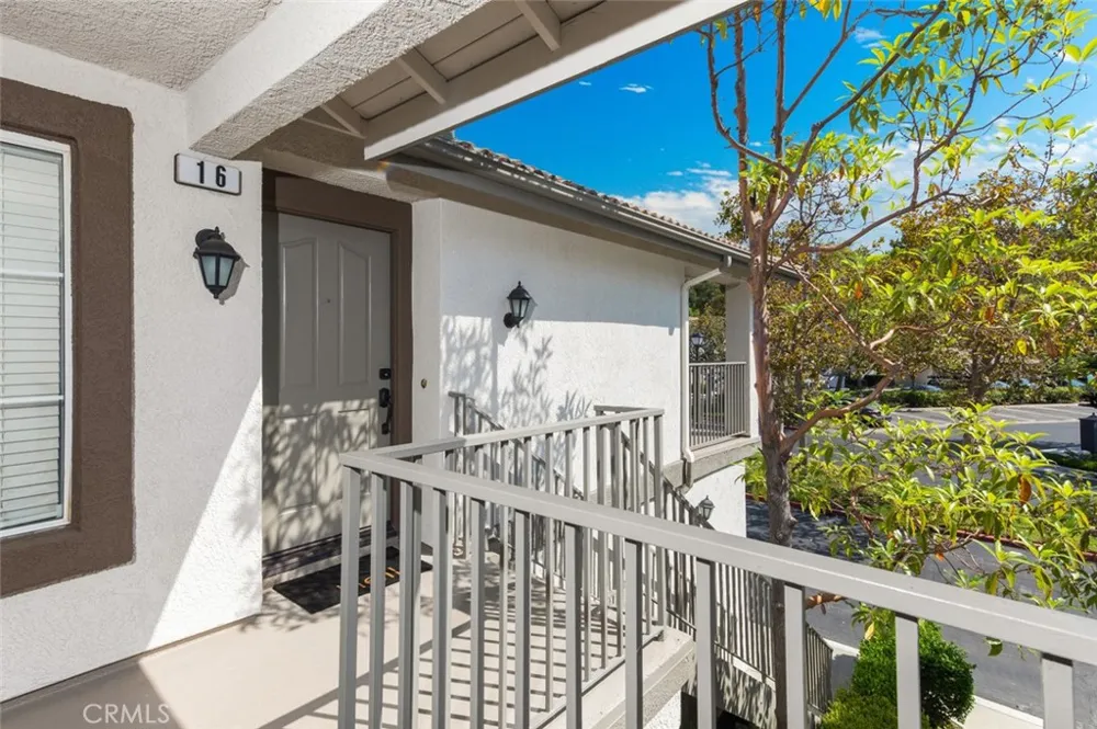 16 Chaumont Circle Lake Forest, CA 92610
