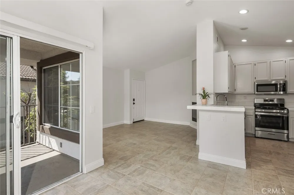 16 Chaumont Circle Lake Forest, CA 92610