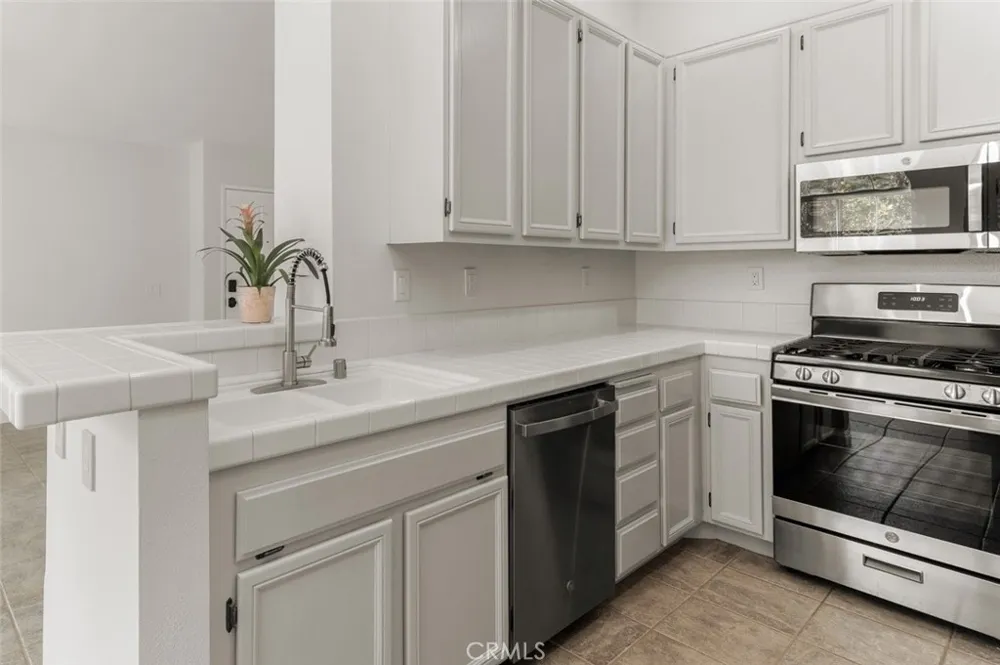 16 Chaumont Circle Lake Forest, CA 92610