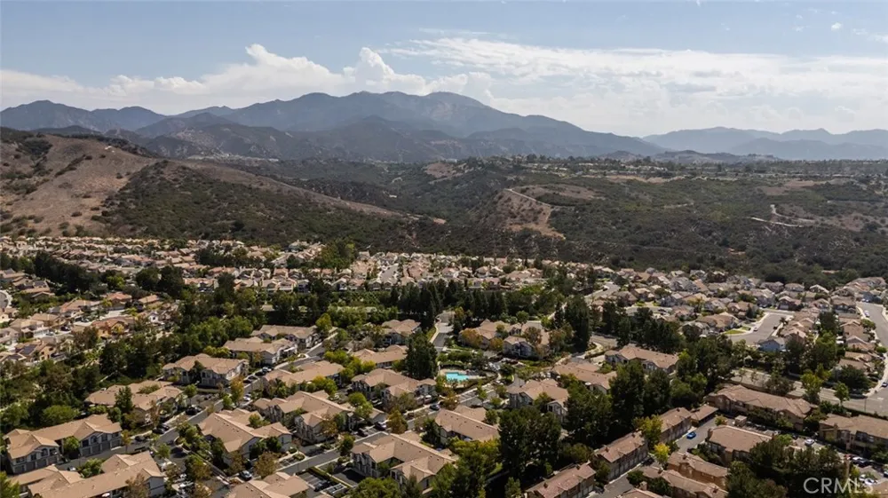 16 Chaumont Circle Lake Forest, CA 92610